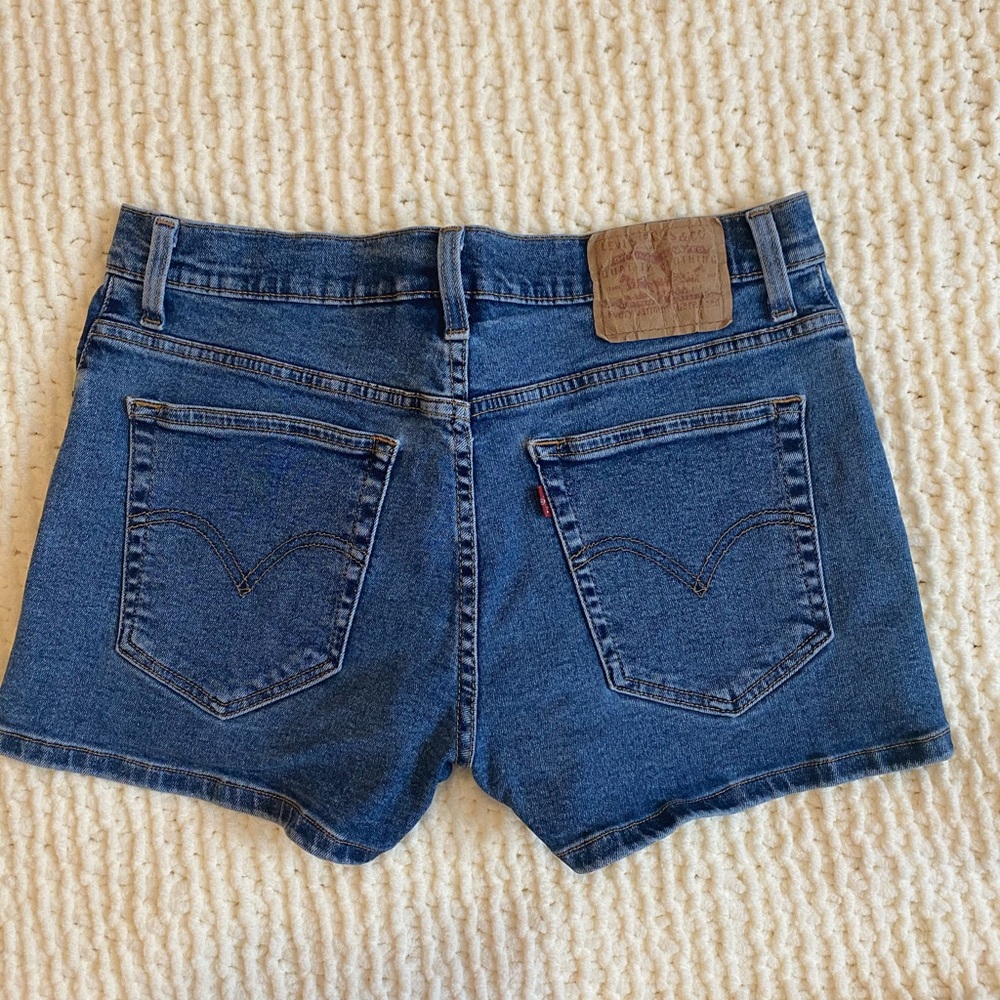 Levi shorts
